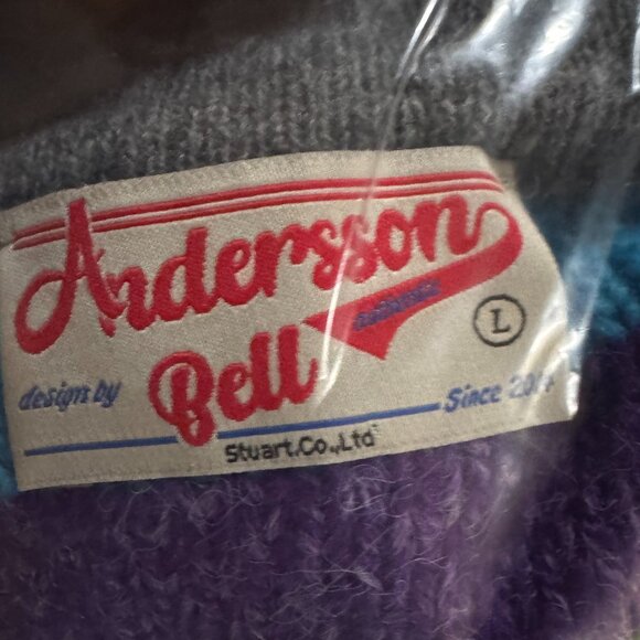 Andersson Bell Striped V-Neck Sweater Size - Picture 5 of 5